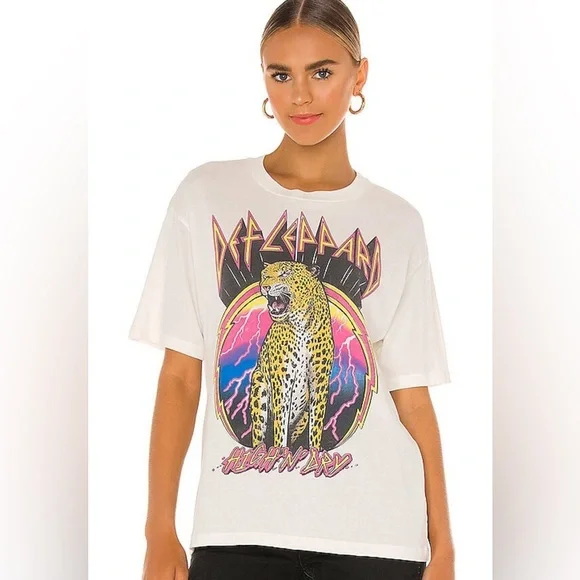 Daydreamer LA Tees | Def Leopard High N Dry Weekend Vintage Style T-Shirt - Picture 1 of 7